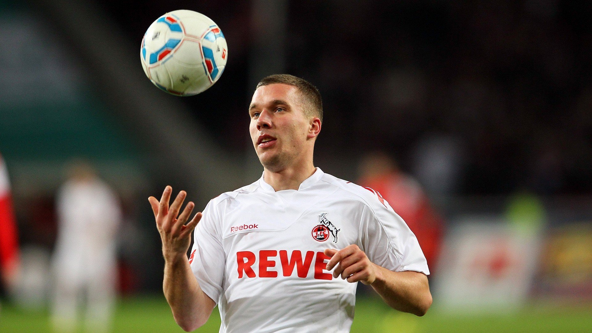 王少杰：全运会赛程有点密集、赛制残酷，备战人员比较紧张，田径队王少杰